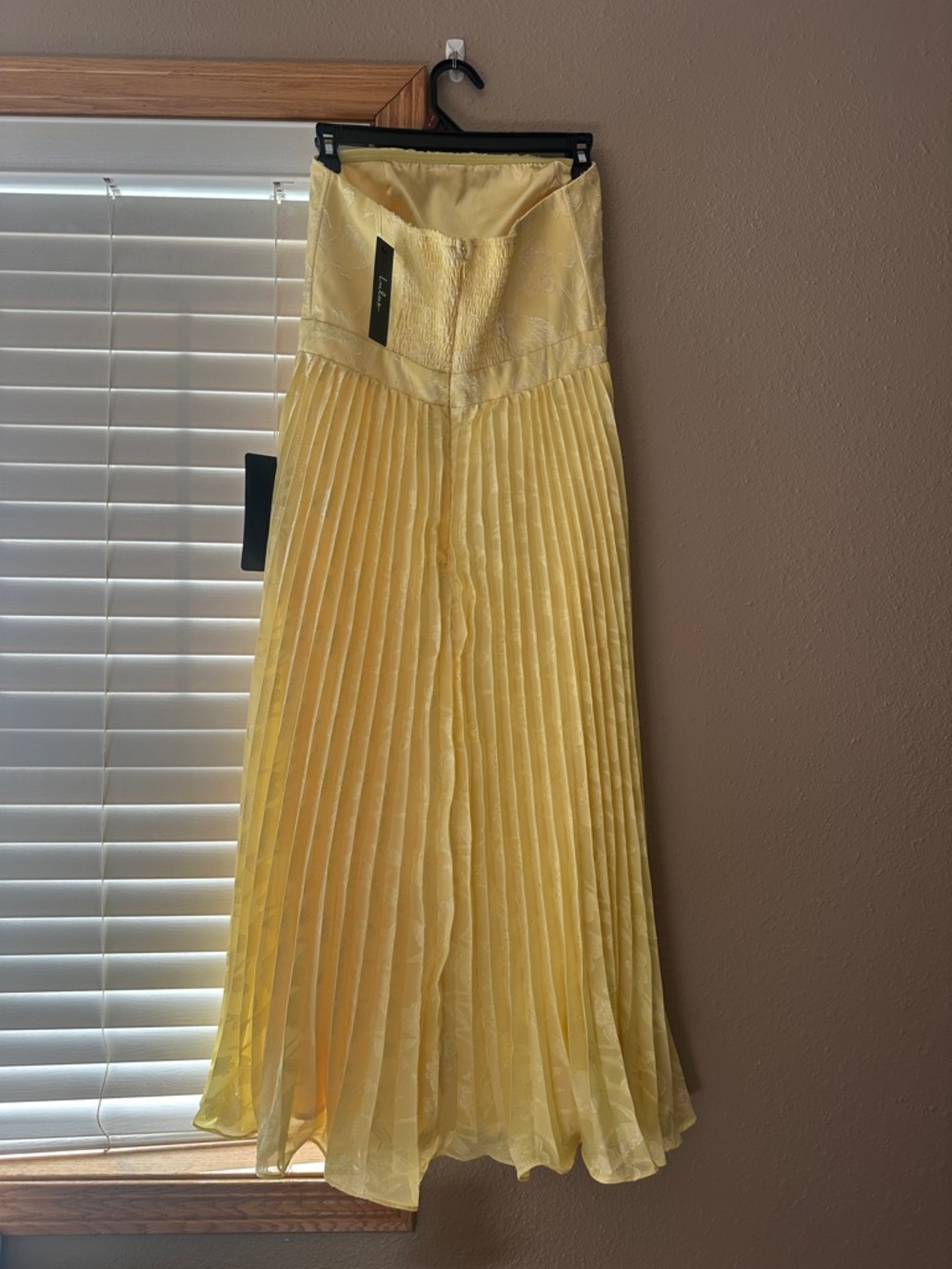Lulu’s Dress - Picture 3 of 3
